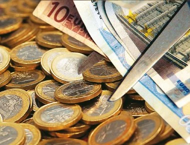 FAZ: «Η Ελλάδα θα χρειαστεί νέο Μνημόνιο και κούρεμα χρέους»